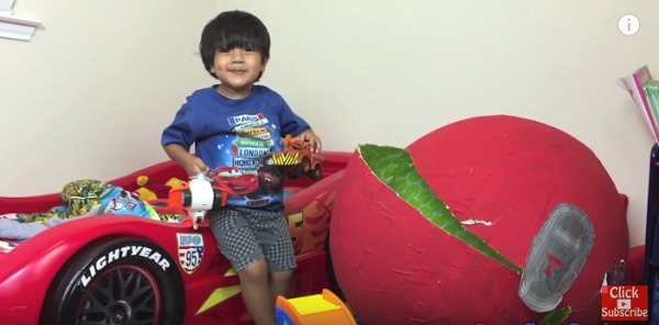 ryan-toysreview