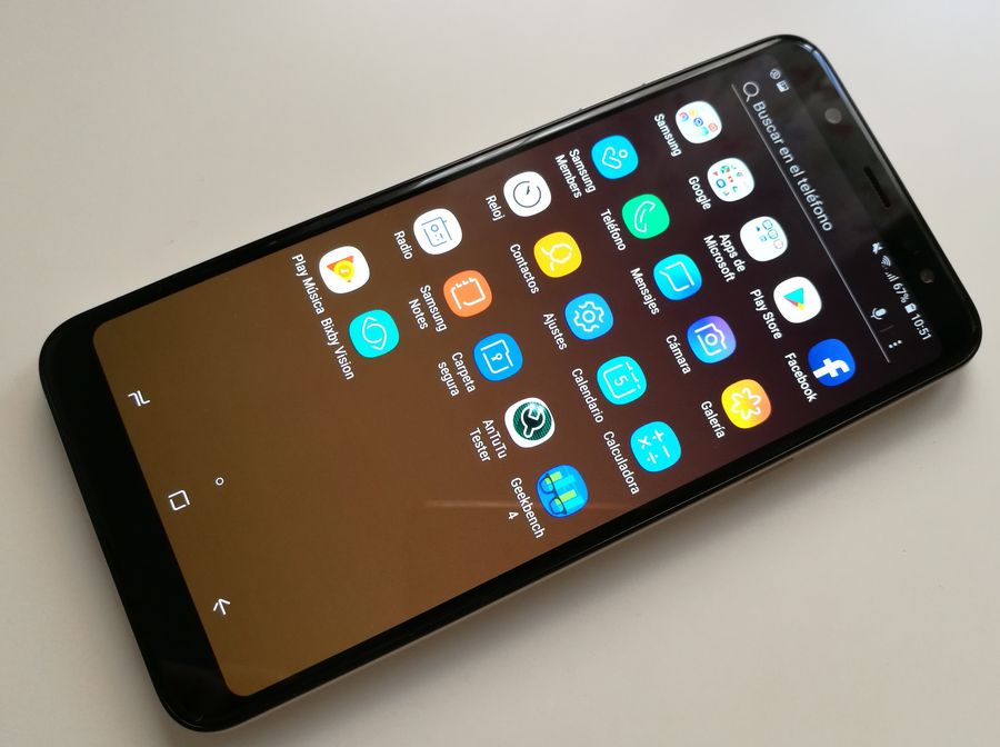 Samsung Galaxy A6+ 2022, lo hemos probado