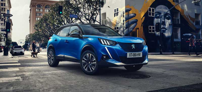 los coches eléctricos más interesantes de 2022 Peugeot e-2008