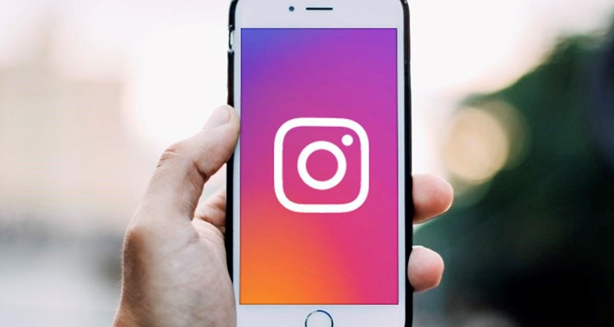 Por qué los vídeos de Instagram siguen sonando al salir de la aplicación y posible solución