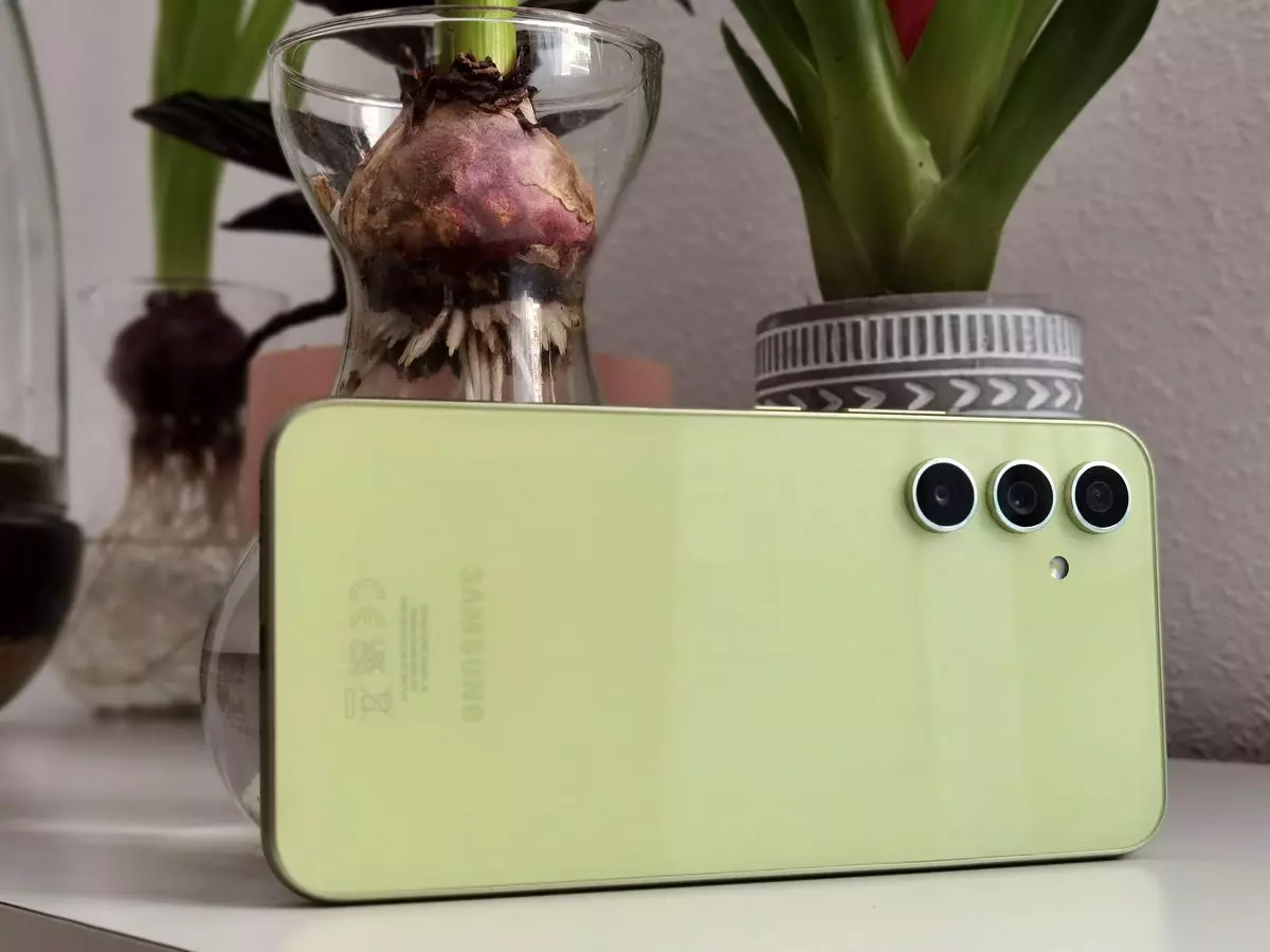 Samsung Galaxy A54 5G Dual Sim en color Lime con 256GB Memoria y