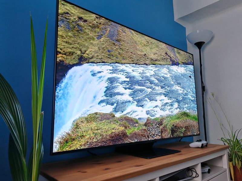 TCL C845 QLED análisis: review con características, especificaciones y  precio