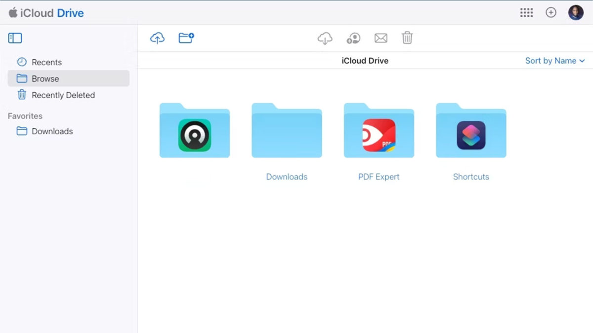 Servicios de almacenamiento en la nube gratis: iCloud Drive
