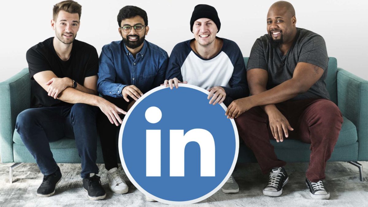 Consejos para dejar de ser invisible en LinkedIn: conecta con persona de interés