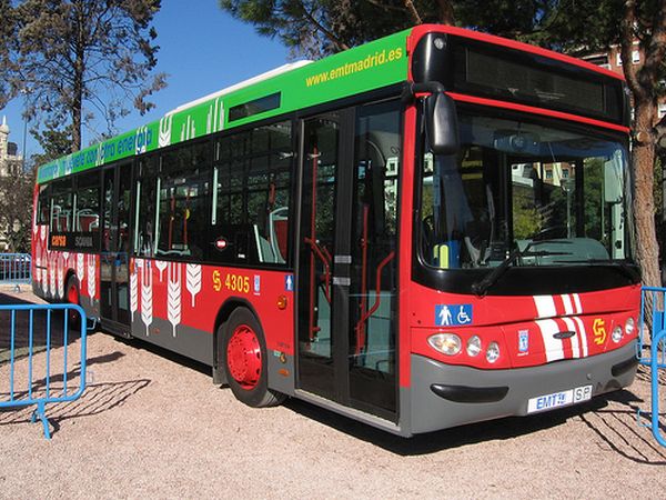 Los autobuses de Madrid podrán ofrecer acceso a Internet ...